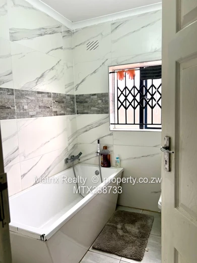 3 Bedroom House for Sale in Sandton Park