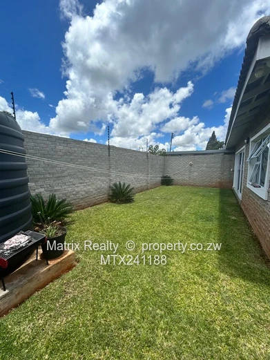 2 Bedroom Townhouse for Sale in Greendale, Harare