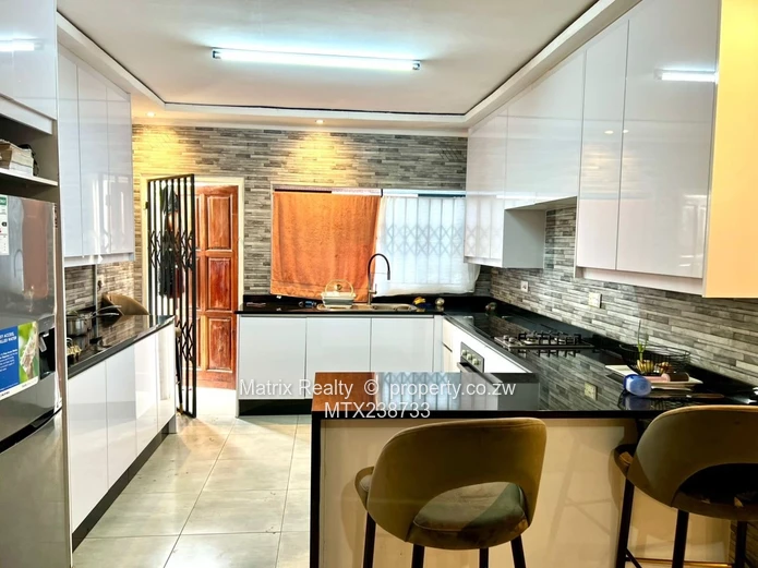 3 Bedroom House for Sale in Sandton Park