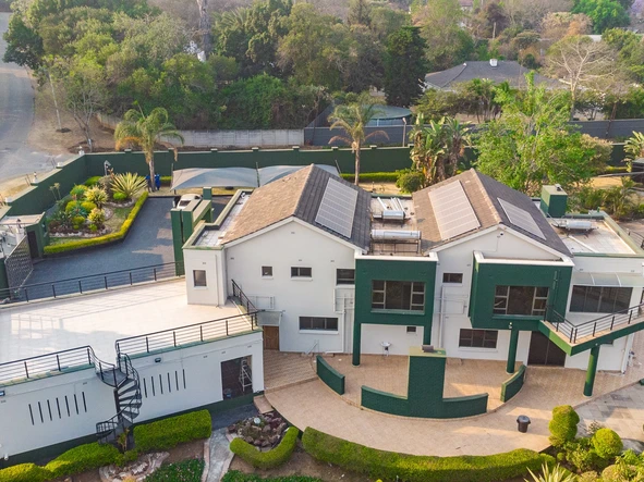 5 Bedroom House